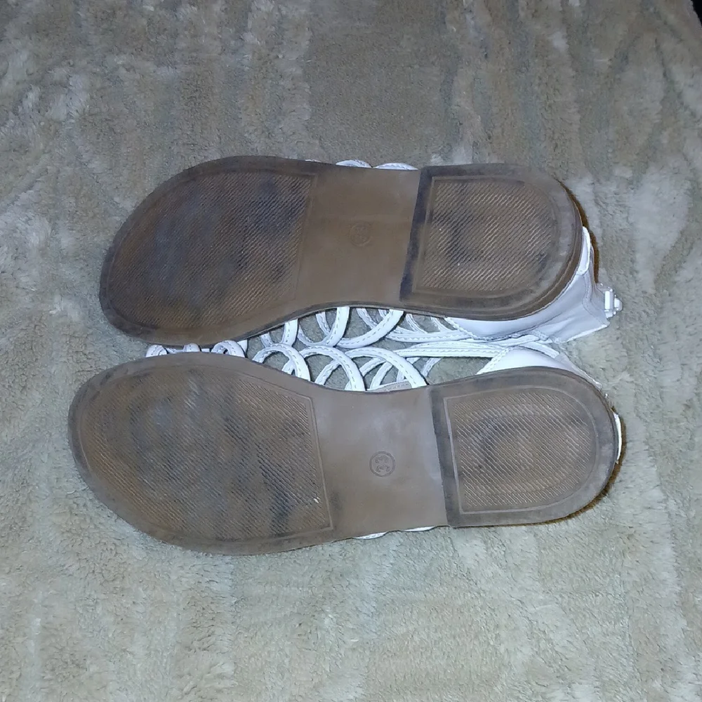 White Strappy Girl Sandals - Picture 6 of 6